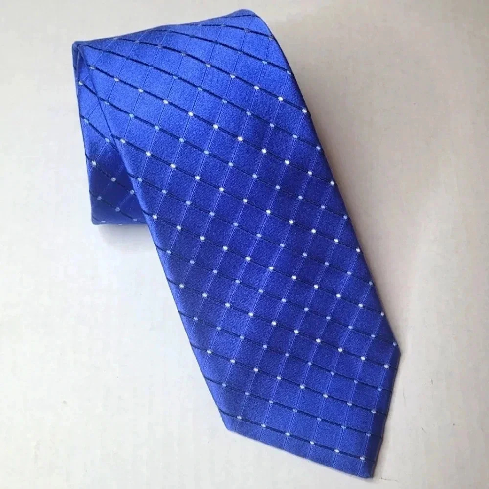 Geoffrey Beene Mens Necktiegeoffrey Beene Mens Blue Patterned Necktie